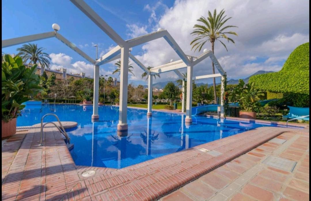 בנאלמדנה Estudio Benalbeach New מראה חיצוני תמונה