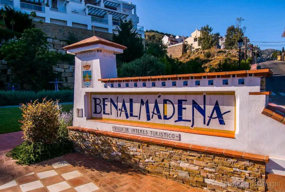 בנאלמדנה Estudio Benalbeach New מראה חיצוני תמונה